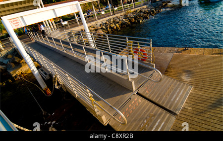 Passagier-Dock-Rampe für Urlauber auf Catalina Island Stockfoto