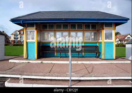 Unterkunft am Meer in der englischen Riviera Resort von Paignton in Devon, England. Stockfoto