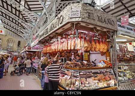 Zentrale Markthalle, Feinkost, Jamon, Mercado Central, Valencia, Spanien Stockfoto