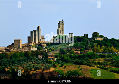 Mittelalterliche Stadt auf einem Hügel San Gimignano Toskana Italien Stockfoto