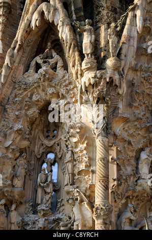 Die Krippe Fassade, Basílica y Templo Expiatorio De La Sagrada Familia, Barcelona, Spanien Stockfoto