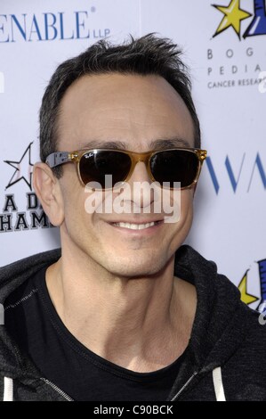 Hank Azaria im Ankunftsbereich für Yahoo! Sports präsentiert A Day of Champions, Sport Museum of Los Angeles, Los Angeles, CA 6. November 2011. Foto von: Michael Germana/Everett Collection Stockfoto