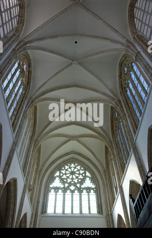 Innere des Lala Mustafa Pasa Moschee (St.-Nikolaus-Dom) in Famagusta. Stockfoto