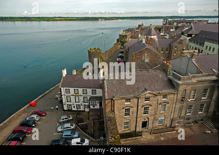 Blick von Caernarfon Castle, Caernarfon, Wales, UK Stockfoto