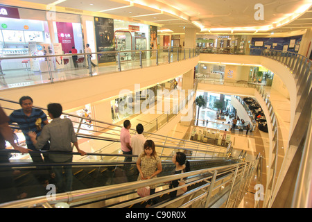 Inneren Pacific Place Shopping-Mall, Jakarta, Indonesien, Asien Stockfoto