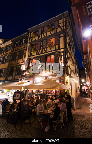 Au Vieux Winstub Straßburg Frankreich Stockfoto