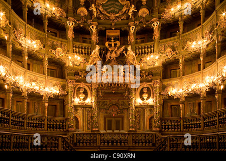 Innenansicht des Markgrafen des Opera House, einem barocken Opernhaus, Bayreuth, Bayern, Deutschland, Europa Stockfoto