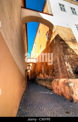 typische Gasse - historischen Zentrum von Prag - Altstadt, Stare Mesto Stockfoto