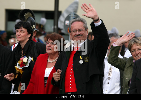 Bürgermeister von München Christian Ude und seine Frau Edith von Welser-Ude Teilnahme an der Eröffnungsfeier des Oktoberfestes. Stockfoto