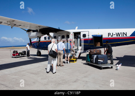 Die Niederlande, Hells Gate, Saba Insel, Niederländische Karibik. Twin Otter Juancho Yrausquin Flughafen. Stockfoto