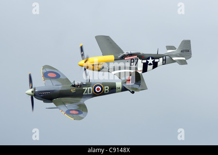 Spitfire und Mustang Stockfoto