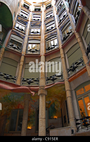 Atrium, Casa Mila (La Pedrera), Barcelona, Spanien Stockfoto
