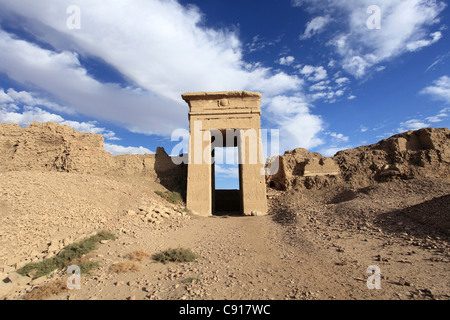 Dendera war das Zentrum der Verehrung der Göttin Hathor aus der Zeit der Bau der Pyramiden. Gibt es eine Stockfoto