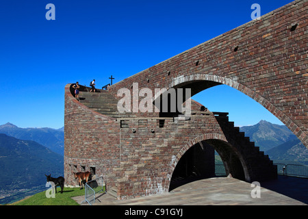 Kapelle Santa Maria Degli Angeli, (Architekt: Mario Botta), Alpe Foppa, Bergwanderung, Monte Tamaro, Tessin, Schweiz Stockfoto