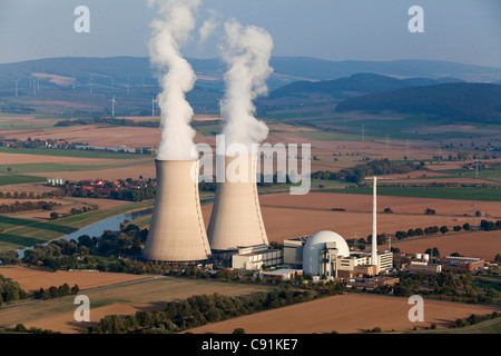 Luftbild des Kernkraftwerks Grohnde und der Weser, Niedersachsen, Deutschland Stockfoto