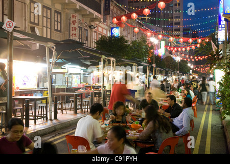 Chinatown Food Street [aka Smith Street] - al Fresco Essen Stockfoto