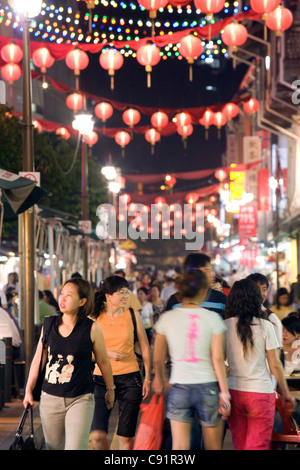 Chinatown Food Street [aka Smith Street] - al Fresco Essen Stockfoto