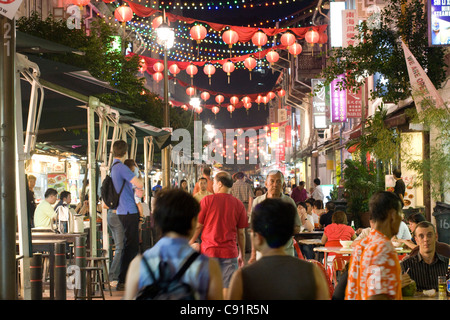 Chinatown Food Street [aka Smith Street] - al Fresco Essen Stockfoto