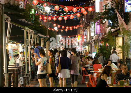 Chinatown Food Street [aka Smith Street] - al Fresco Essen Stockfoto