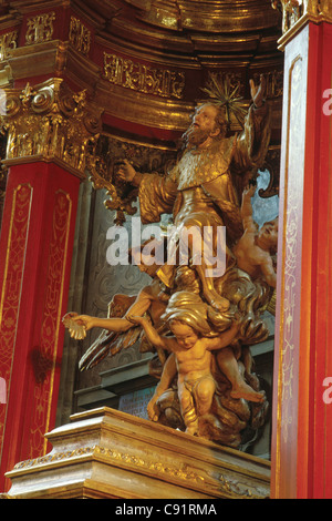 Grab von St. Sigismund von Burgund in St-Veits-Dom auf der Prager Burg in Prag, Tschechien. Stockfoto