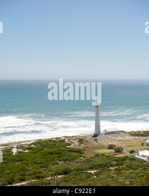 Slangkop Leuchtturm von Kommetjie bei Kapstadt. Seit Pperational 4. März 1919. Es ist der höchste Turm aus Gusseisen auf Stockfoto