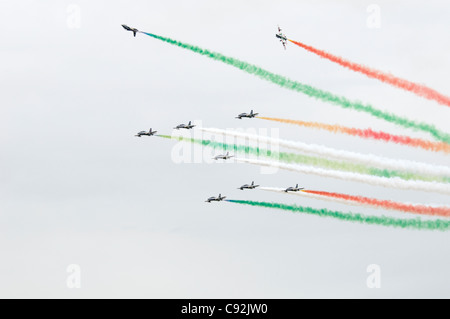 Flugvorführungen von Il Frecce Tricolori. Aemacchi MB339A der Kunstflugstaffel der italienischen Luftwaffe aus Rivolto in Royal International Stockfoto