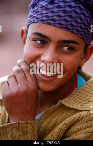 Porträt eines jungen Beduinen, Petra, Jordanien. Stockfoto