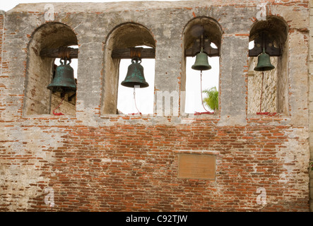 Kalifornien - die Glocken in den älteren Teil der Mission San Juan Capistrano. Stockfoto