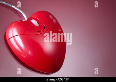 Computer-Maus in Form von Herzen isoliert Stockfoto