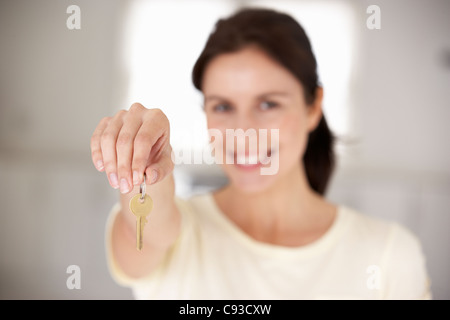 Frau, Umzug in neues Zuhause Stockfoto