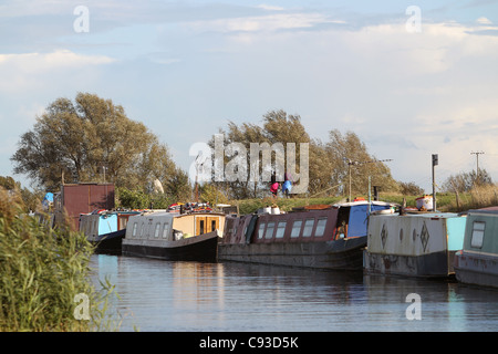 Blick auf The Fens vom Fluss Great Ouse. Stockfoto