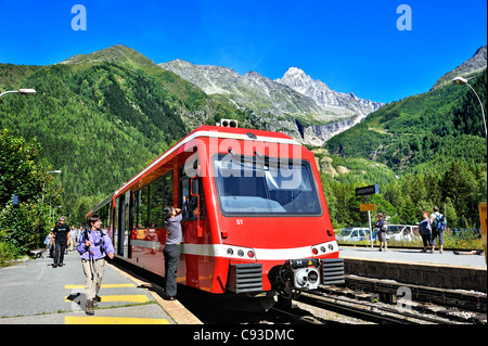 Historische Eisenbahn: Mont-Blanc Express, Chamonix, Frankreich. Stockfoto