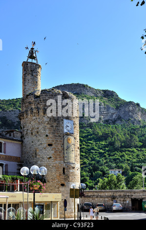 Der Glockenturm in Anduze, Frankreich. Stockfoto