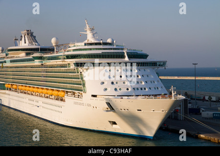 Kreuzer Schiff Liner "Independence of the Seas" größte Kreuzfahrtschiff der Welt Stockfoto