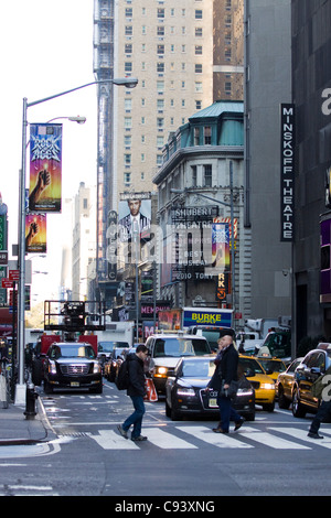 Straßenszene von Times Square New York City Amerika Stockfoto