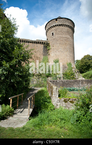 15. Jahrhundert Schloss von Lassay-les-Châteaux, eine petite Cité de caractère de Mayenne, Pays de la Loire, Frankreich Stockfoto