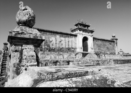 Asien, Vietnam, Hue. Königsgrab von Dong Khanh. 1993 zum UNESCO-Weltkulturerbe ernannt, ist Hue für seine komplexe geehrt... Stockfoto