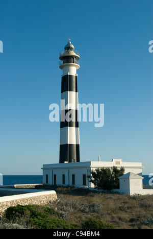 Leuchtturm am Cap D'Artrutx, Cala ' n Bosch, Menorca, Balearen, Spanien Stockfoto