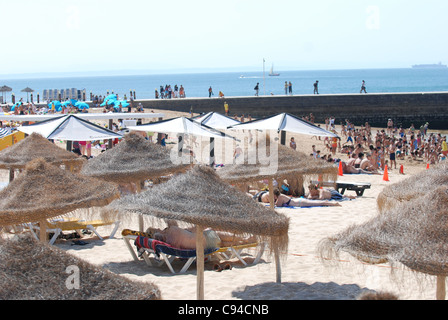 Sicht auf Strand und Küste, Cascais, Estoril Küste, Estremadura, Portugal Stockfoto