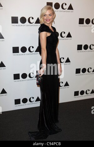 Jamie King im Ankunftsbereich für 2011 MOCA jährliche Gala eines Künstlers Leben Manifest, MOCA Grand Avenue, Los Angeles, CA 12. November 2011. Foto von: Emiley Schweich/Everett Collection Stockfoto