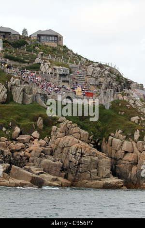 Minack Theatre; Cornwall; VEREINIGTES KÖNIGREICH; vom Boot aus gesehen Stockfoto