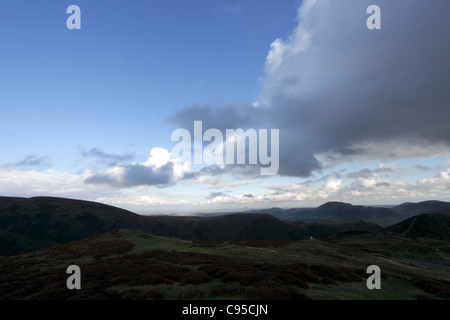 Ein Blick von oben auf das longmynd in der Nähe von Church Stretton Making in der Shrosphire Hügeln und auf in Richtung Telford. Stockfoto