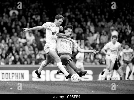 Tottenham Hotspur gegen Watford 04.11.87 Clive allen und Steve Sims FA Cup 1987 Halbfinale Stockfoto