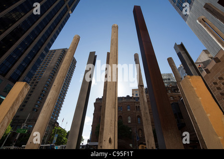 Rand der Bäume Skulptur von Janet Laurence und Fiona Foley, Sydney, Australien Stockfoto