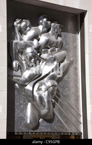 News, Edelstahl Flachrelief, Rockefeller Center, New York Stockfoto