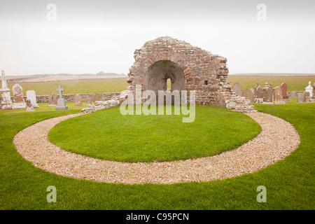 St. Nikolaus Kirche in der Nähe von Houton auf Orkney Festland ist die einzig verbliebene Runde Kirche in Schottland Runde Stockfoto