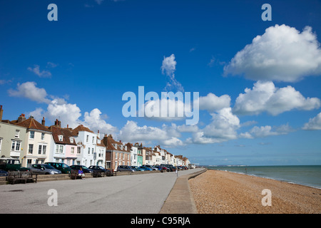 England, Kent, viel, viel Strand und Meer Gebäude Stockfoto