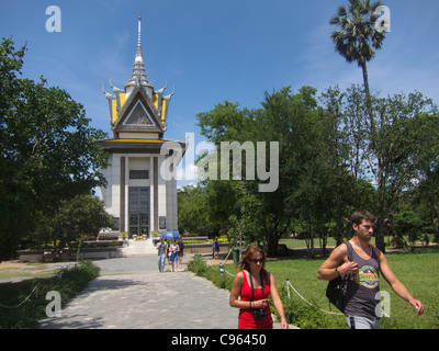 Choeung Ek Memorial und die Killing Fields. Ein Ort, wo Tausende in den siebziger Jahren unter dem Khmer Rouge Regime getötet wurden. Stockfoto