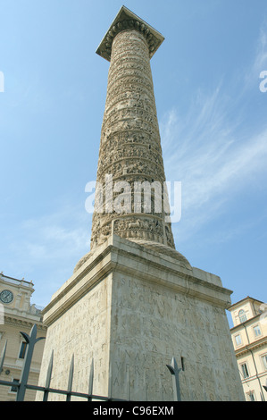 Kaiser Marcus Aurelius Spalte Piazza Colonna Rom Italien Stockfoto