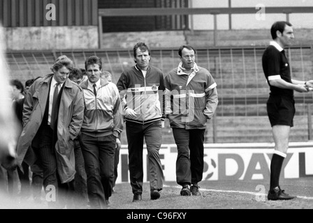 Aston Villa V Sheffield Wednesday in der Villa Park 05.04.1987 Villa Manager Billy McNeill und Bobby McDonald Stockfoto